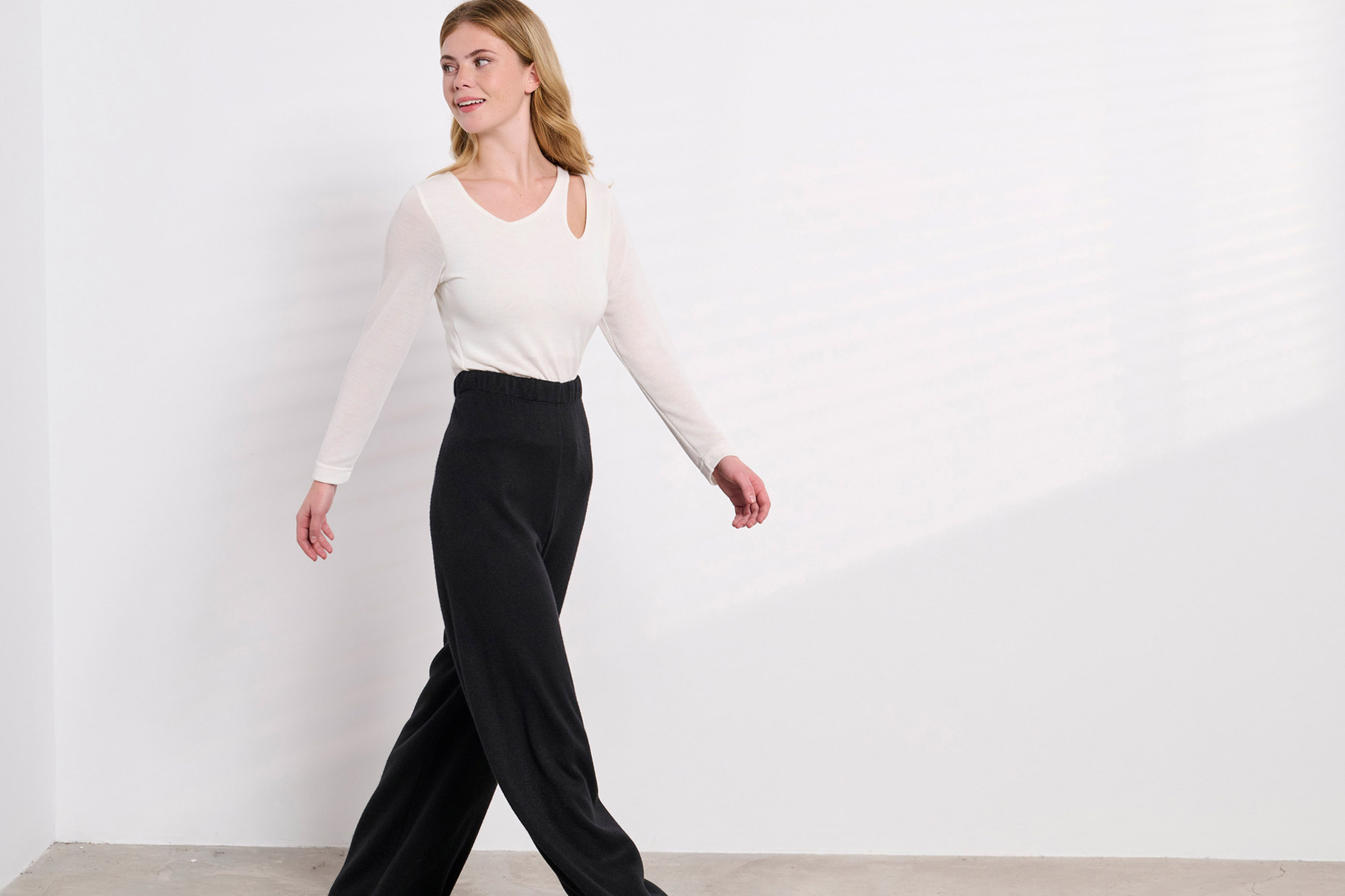 ΠΑΝΤΕΛΟΝΑ 3224444BL