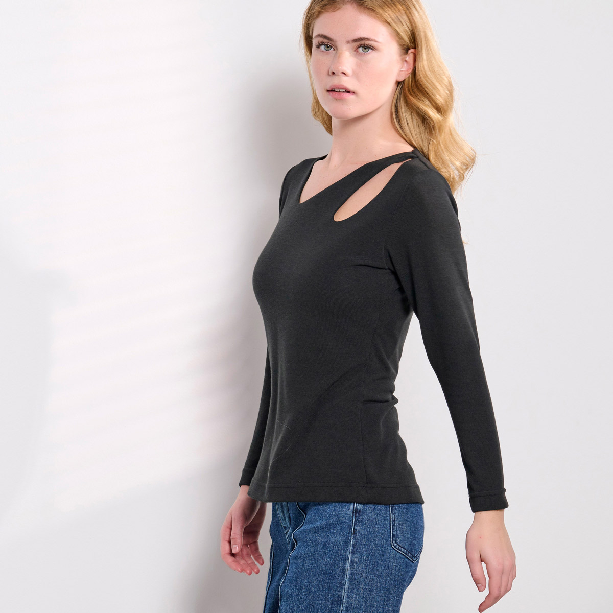 ΜΠΛΟΥΖΑ 3224604BL