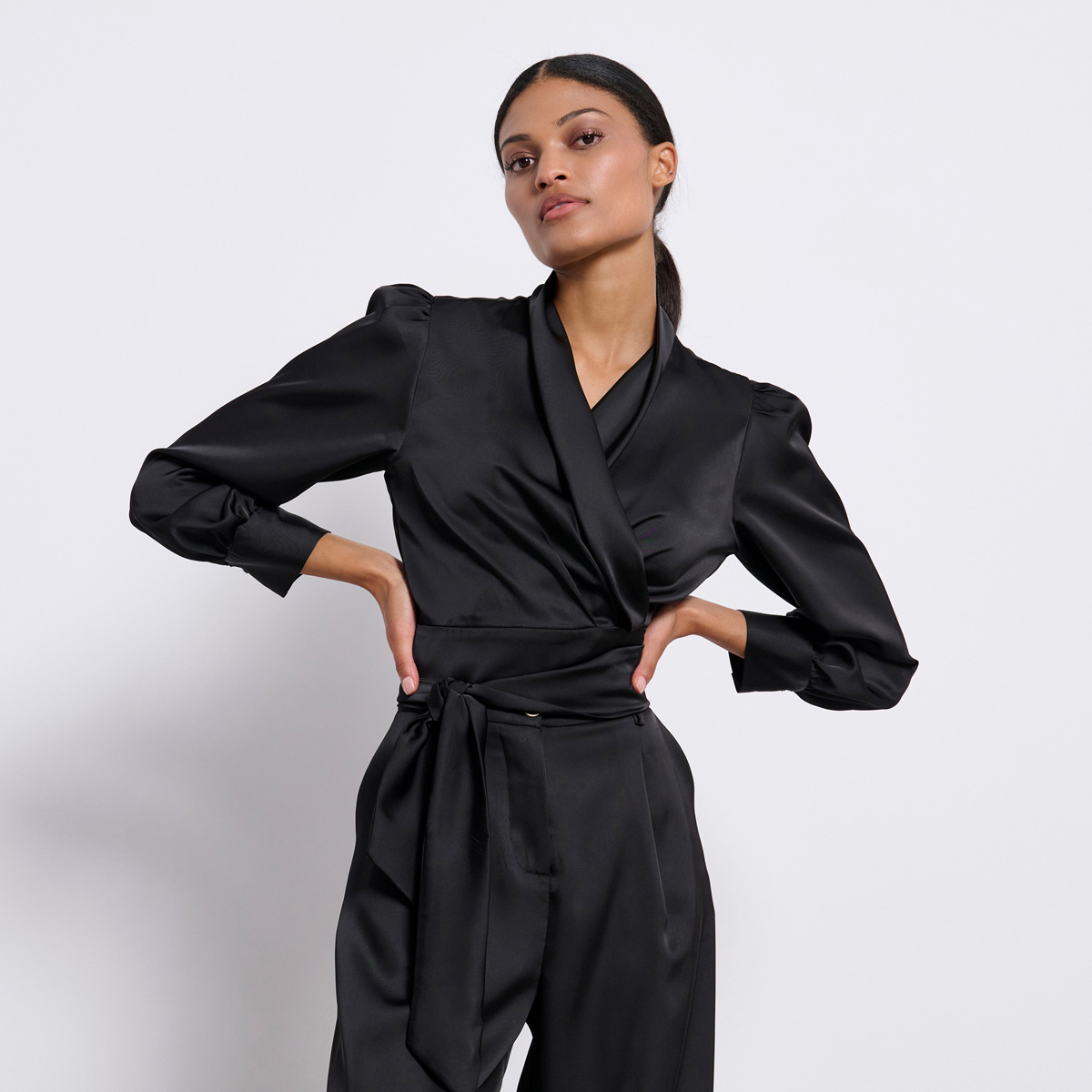 ΜΠΛΟΥΖΑ 3224150BL